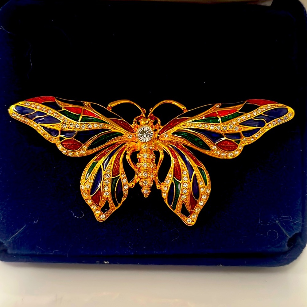 Butterfly pin reproduction of the jewelry worn by Jacqueline Kennedy.